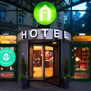 Hotel Campanile Old Town