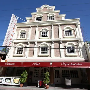 Otel Royal Amsterdam, Angeles